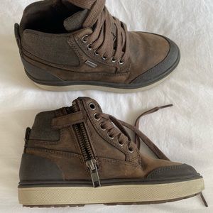 Kids Geox winter shoes 🥾